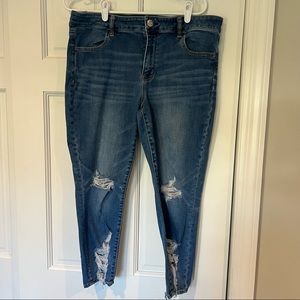 American Eagle Next Level Stretch X Cropped Jegging Size 18 Short Low Rise